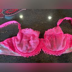 Victoria’s Secret Bra. Never Worn. 36d Elegant Pink Summer Bra, Pink Underwire Bra For Party, Party Pink Bra With Lace Trim, Pink Lace Bra With Lace Trim, Fitted Pink Bra, Pink Fitted Underwire Bra, Fitted Pink Underwire Bra, Pink Lace Feminine Bra, Feminine Pink Lace Bra