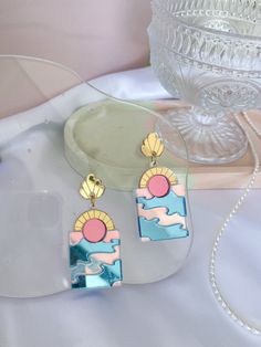 Sunrise Arch Earring – Sunnie Creative Earring Art, Artsy Earrings, Acrylic Earring, Statement Earring, Acrylic Jewellery, Plastic Jewelry, Art Deco Earrings, Acrylic Earrings, Fun Earrings