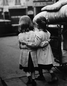 Cool Baby, Vintage Paris, Black White Photos, Bw Photo, Black And White Pictures, Photographic Art