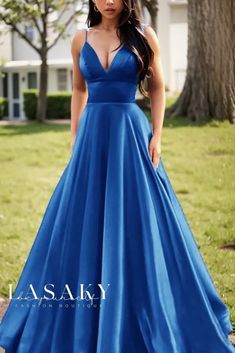 Fitted Sleeveless V-neck Satin Dress, V-neck Sleeveless Satin Prom Dress, Sleeveless V-neck Prom Dress, Satin Sleeveless V-neck Formal Dress, Formal Satin Sleeveless V-neck Dress, Elegant Blue V-neck Sleeveless Dress, Blue Sleeveless V-neck Dress For Evening, Evening Dresses Elegant, Types Of Skirts