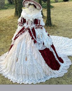 Red Victorian Dress, Rococo Dress, Best Winter Outfits, Queen Outfit, Fantasy Dresses, Royal Dresses, Royal Outfits, Fantasy Gowns