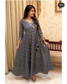 Summer Frock Designs, Chic Essentials, Stylish Closet, Shoes Guide, Long Frock Designs, Anarkali Dress Pattern, Simple Kurta Designs, Designer Kurti Patterns, Simple Kurti Designs