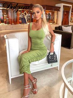 Dulzuraruchedwomenmidishirtdressbodyconsexysleevelesselegantpartybacklessstreetwear SpringSummer clothesclub Backless Sequin Dress, Streetwear Spring, Bandage Dress Bodycon, Top Wedding Dresses, Sleeveless Bodycon Dress, Costume Intero, Boutique Dress, Outfit Trends, Dress Bodycon