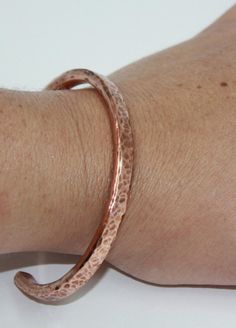 Hey, I found this really awesome Etsy listing at https://www.etsy.com/listing/196864023/hammered-copper-bracelet-copper-bracelet Diy Copper, Copper Diy, Whipped Body Butter, Black Gift Boxes, Copper Bracelet, Hammered Copper, Black Gift, Jewelry Handmade, The Journey