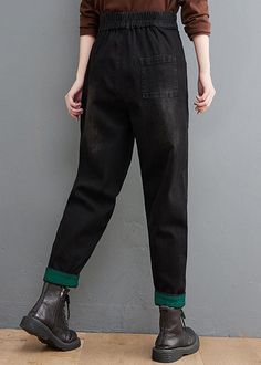 Style Black Pockets Patchwork denim Pants SpringFabric: Cotton BlendedSize & Fit: This garment fits true to size.Length: Size M measures 36.66"from waist to hem.Waist:Fitted - elastic waist allows stretch Hip: Loosely Fitted. room for hips. Hand Wash Cold. Black Denim Cargo Jeans With Tapered Leg, Black Straight Leg Bottoms With Patchwork, Black Patchwork Straight Leg Bottoms, Black Patchwork Denim Jeans, Black Patchwork Straight Leg Jeans, Casual Black Patchwork Jeans, Patchwork Denim, Spring Fabric, Style Noir