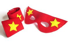 No superhero is complete without their mask of disguise and cuffs of power! Made from soft felt, this set comprises of an eye mask and a pair of cuffs, and can be customised in your choice of colours.Wear them on their own or order a matching cape, these are perfect for imaginative, dress up play and fancy dress costume parties! This is the perfect gift set for any little superhero!These are tested for safety and conform to European safety standards, and bear the CE mark.If you would like to com Superhero Party Bags, Party Animal Costume, Superhero Fancy Dress, Superhero Party Favors, Superhero Mask, Superhero Ideas, Superhero Gifts, Bird Costume, Superhero Masks