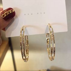 Rose Gold Plated Gold Earrings For Women, Crystal Hoop Earrings, Alloy Earrings, Earrings Statement, Modern Earrings, Cartier Love Bracelet, Metal Earrings, Rose Gold Earrings, Rhinestone Earrings