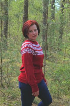 Warm ,cozy and soft Christmas sweater. Knitted by hand from natural wool, perfect for women ,girls and seniors. Dress up with it for Christmas party, impress your friends and loved ones. Size : L  Eu - 42 UK - 14 USA - 10 Bust : fits bust around 98-102cm  Waist : fits waist around 76-80 cm Hips : fits hips around 104- 108 cm Care :  *Hand wash ,max 30 degrees. *Don't use too much detergent. *Wash with inside out. *Don't let the garment soak. *Don't use the fabric softener. *Let it dry flat. If You have any questions ,do not hesitate to ask. Cozy Winter Sweater As Gift, Cozy Winter Sweater For Gift, Scandinavian Hand Knitted Winter Sweater, Cozy Winter Sweater Gift, Scandinavian Hand-knitted Winter Sweater, Cozy Holiday Sweater With Fair Isle Pattern, Cozy Fair Isle Pattern Sweater For Holidays, Cozy Fair Isle Sweater For Holiday, Holiday Sweater With Fair Isle Pattern