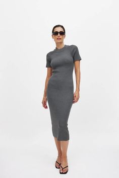 Fine Knitted Midi Dress Grey | NA-KD Knitted Summer Dress, Knitted Midi Dress, Grey Midi Dress, Winter Blues, Knit Midi, Knit Midi Dress, Na Kd, Elegant Dress, Gray Dress