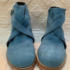 Free People Blue Suede Booties Sz 39 Never Worn - Brand New. Casual Blue Slip-on Boots, Blue Almond Toe Boots, Spring Blue Booties, Casual Blue Spring Booties, Casual Blue Flat Heel Boots, Casual Blue Booties For Spring, Casual Blue Round Toe Boots, Casual Blue Winter Booties, Blue Ankle-high Booties For Spring