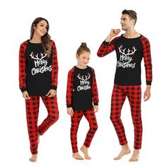 Stylish Merry Christmas Deer Family Matching Set Baby Christmas Attire, Xmas Outfits, Pajama Fashion, Matching Pjs, Holiday Attire, Pajamas Comfy, Christmas Train, Family Christmas Pajamas, Holiday Wardrobe