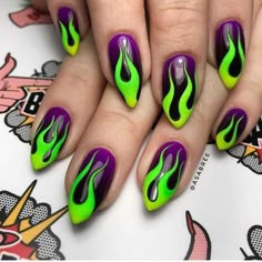 Maleficent Acrylic Nails, Maleficent Inspired Nails, Bettle Juice Nail Art, Maleficent Nail Art, Neon Halloween Nails, Maleficent Nails, Whimsical Nails, Nail Art Halloween, Disney Nail