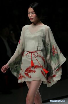 fish China Fashion Week, Paris Couture, Chinese Fashion, Couture Mode, Design Textile, Chinese Dress, Asian Inspired, China Fashion, Entertainment Industry