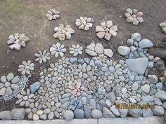 the rocks are laid out on the ground to look like they have been placed together