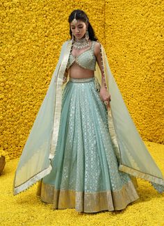 Mahima Mahajan, Blouse With Tassels, Chikankari Lehenga, Brocade Lehenga, Hand Embroidered Blouse, Indian Wedding Lehenga, Unique Bridesmaid Dresses, Choli Blouse, Lengha Choli