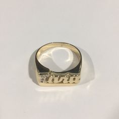 Beautiful 14k Yellow Gold Tara Diamond Name Ring. Weight: 3.9g. Size: 7.5. Name Measurement: 1/2" X 8.75mm. In Excellent Condition!! Name Ring, Name Rings, 5 Rings, Ring Color, Womens Jewelry Rings, Size 7, Yellow Gold, Women Jewelry, Ring