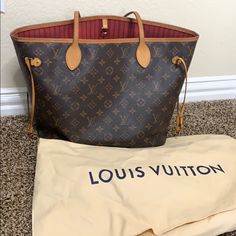 This Bag Is So Great For Everyday Stuff And Fits Everything You Need While Out Of The House Louis Vuitton Tote, Louis Vuitton Totes, House Sold, Womens Tote Bags, The House, Louis Vuitton, Size Medium, Color, Black