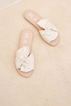 Sandals With Knot | White – Valentines Austin Bride Sandals, Beach Bride, Hemp Fabric, White Sandals, Midi Skirts, End Of Season Sale, Natural Jute, Flowy Dress, Ulla Johnson