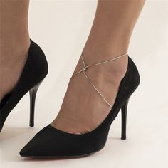 Snake Bone Anklet Featuring a unique snake bone design and delicate chain, this accessory is perfect for adding edge to your outfit. Baby Hair Clips, Men Loafers, Mens Bow Ties, Womens Athletic Shoes, Anklet Bracelet, Chain Anklet, Bracelets For Women, Minimalist Necklace, Mens Slippers