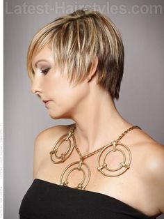 Adorable Asymmetrical Short Haircut Side View Short Pixie Hair Styles, Short Asymmetrical Hairstyles, Pixie Hair Styles, Short Pixie Hair, Golden Blonde Hair Color, Chic Short Haircuts, Long Hair Tips, Asymmetrical Hairstyles, Hairstyles Color