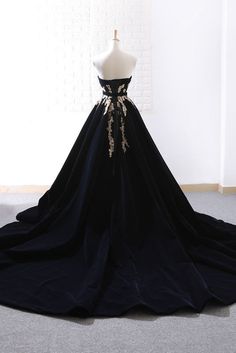 Prom Dress Black, Black Evening Dress, Velvet Prom Dress, Strapless Evening Dress, Long Formal Gowns, Black Evening Dresses, Black Prom Dresses, Long Wedding Dresses, Glam Dresses