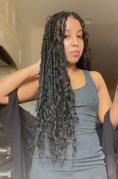 These are reusable handmade distressed bohemian locs made with virgin human hair curls. Each kit comes with: 20, 22" handmade boho locs with human hair curls only at the ends. 36 handmade boho locs with human hair curls throughout and at the ends. (6 of these locs are shorter to create a fuller layered look) 3 bundles of synthetic deep wave wrapping hair. 1 crochet needle. 3 tubes of nail glue. (Optional use) *Synthetic distressed locs with human hair curls *Pre-looped *Reusable *Choose crochet Boho Locs Black Women Short, Boho Distressed Locs, Distressed Boho Locs, Bohemian Marley Twists, Locks With Curly Ends, Boho Mini Twist, Medium Faux Locs, Small Faux Locs, Faux Locs With Curls