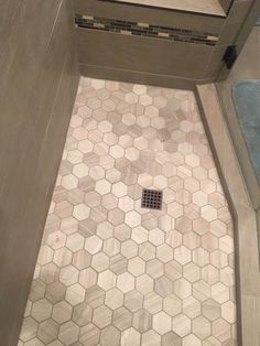 Hexagon Haisa Marble Mosaic Tile Light Hexagon Shower Tile, Shower Floor Tile Ideas, Washroom Tiles, Hexagon Tile Bathroom, Showers Without Doors, Tile Walk In Shower, Tub To Shower Remodel, Light Marble, Shower Floors