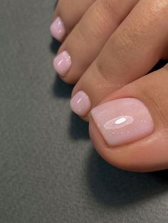 Manicure Ideas For Bridesmaid, Wedding Nails For Bride Light Pink, Pedicure Ideas For Wedding Guest, Bridesmaid Nails Gel Polish, Bride Pedicure Ideas, Beach Wedding Pedicure Ideas, Bridal Shower Pedicure For Bride, Nails For Beach Wedding Guest, Bridesmaid Dip Nail Ideas