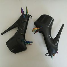 6 Inch Heel Black Real Leather Made In The Usa Custom Rainbow Steel Spikes New Ooak Never Worn Screws Exposed On The Inside No Bundle Size 6 Only 6 Inch Heels, Black Leather Pumps, Ravens, Leather Pumps, Black Heels, Black Green, Real Leather, Shoes Women Heels, Shoes Heels