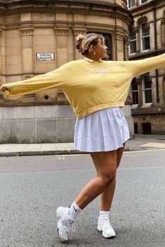 How to Style Tennis Skirts — CHICLY REESE Tennis Skirt Outfit Plus Size, Plus Size Tennis Skirt, Tennis Outfits, Summer Fashion For Teens, Look Plus Size, Cute Skirt Outfits