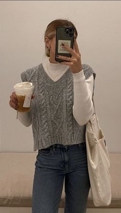 Sweater Vest Outfit, Looks Pinterest, Earthy Outfits, Uni Outfits, Autumn Outfits, Vest Outfits, Mode Inspo, Autumn Outfit, Outfit Inspo Fall