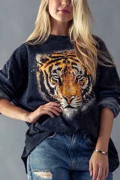 Tiger graphic sweatshirt, acid washed, french terry, oversized Acid Wash Shirt, Tiger Graphic, Leopard Print Fabric, Leo Love, Love Sweatshirt, Face Graphic, Leopard Sweater, Tiger Face, Black French