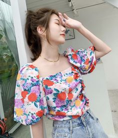 Flower bubble sleeve ,French square collar shirt, Hyun off shoulder short crop topMaterial:blendedColor:as pictureFeatures:printed,sweet,bubble sleevesize(cm):free 1inch=2.54cmbust:84,sleeve:26,length:52length"33,bust:64-76,sleeve:26<p>Note:Due to different measurement methods,there will be 1-3 error(unite:cm), please understand.</p><br/><p>Please check the size carefully when you choose items,thank you.</p><br/> Pattern Clothes, Bubble Sleeve, Crop Top And Shorts, Art References, Collar Shirt, Different Fabrics, Dream Wardrobe, Collar Shirts, You Choose