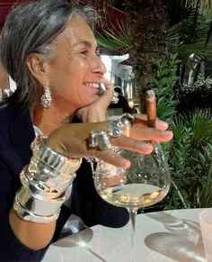 Chiara Voliani, Mode Dope, Jewelry Lookbook, Aging Gracefully, Mode Inspo, Fine Wine