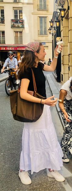 Longchamp Backpack Outfit Style, Long Champ Bag Outfit, Longchamp Bag Aesthetic, Longchamp Bag Outfit, Longchamp Outfit, Longchamp Bag, Casual Day Outfits, 가을 패션, Casual Style Outfits