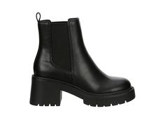 Girls Boots Outfit, Madden Girl Boots, Booties Outfit, Boots Chelsea, Chelsea Boots Women, Rack Room, Rack Room Shoes, Black Chelsea Boots, Madden Girl