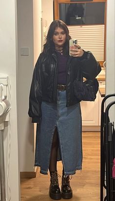 What to wear on a first date in winter Sheer Leggings Outfit Skirts, Dress And Crewneck Outfit, Grunge Outfit Midsize, Midsize Outfit Inspo Aesthetic, Winter Outfits Medium Size Women, Granny Outfit Style, Grunge Outfits 2023, Midsize Autumn Outfits 2023, All Black With Pop Of Color Outfits