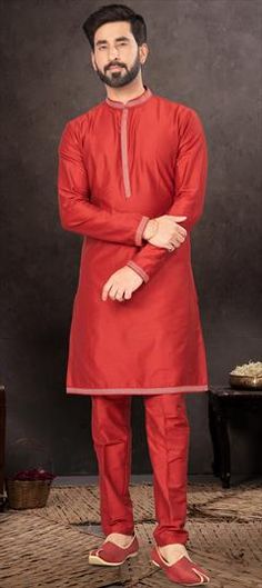 Red and Maroon color Kurta Pyjamas in Art Dupion Silk fabric with Thread work Dupion Silk, Maroon Color, Thread Work, Red Wedding, Silk Fabric, Party Wear, Colorful Art, Silk, Red