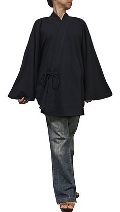 Casual Cotton Winter Kimono, Casual Winter Cotton Kimono, Winter Long Sleeve Kimono With Pockets, Cotton Long Sleeve Kimono For Fall, Long Sleeve Cotton Kimono For Fall, Long Sleeve Cotton Kimono With Pockets, Fall Cotton Cape Outerwear, Oversized Cotton Outerwear With Kimono Sleeves, Solid Long Sleeve Cape For Fall