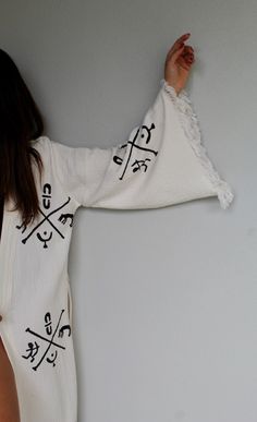 Ethnic Caftan Kimono Robe Dressing Gown Boho Cover Up - Etsy Moda Kimono, Boho Robes, Cotton Bathrobe, Dressing Gown, Kimono Fashion, Kimonos, Different Styles, Gowns Dresses, Cover Up