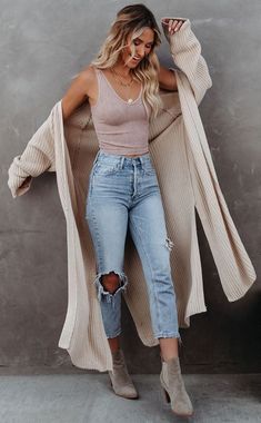 Chique Outfits, Mini Necklace, Wardrobe Needs, Mode Inspo, Outfit Inspo Fall, Knit Crop, Mom Outfits, Winter Fashion Outfits