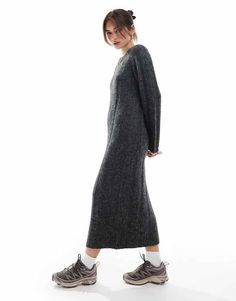 Dresses by ASOS DESIGN With love, from ASOS Plain design Crew neck Long sleeves Relaxed fit Gray Long-sleeved Knitted Sweater Dress, Cardigans, Maxi Knit Dress, Converse Chuck, Nike Dunk, Chuck Taylor, Adidas Samba, Maxi Dress Trend, Tea Dress