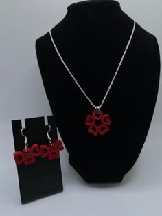 "You're looking at Quilling Unique Paper Quilling Necklace and Earrings set, Jewelry, floral red, Valentines Gift A unique handmade paper quilled Necklace and earrings . Give your loved one a special gift with this beautiful set which are made using the ancient art of quilling. This is where one uses strips of paper which are rolled, shaped, and glued into decorative designs. These sets would be perfect for a special occasion like as : Birthday, Valentine's Day, Mother's Day, Wedding, anniversar Quilling Necklace, Quilling Earrings, Set Jewelry, Paper Jewelry, Necklace And Earrings Set, Paper Quilling, Valentines Gift, Wedding Jewelry Sets, Necklace And Earrings