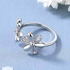 Style: Fashion OL Color: Flower Ring Size: Adjustable Opening Fashion Element: Metal, Flower, Flower, Geometry Woman Personality, Color Flower, Metal Flower, Flower Ring, Geometry, Style Fashion, Ring Size, Ring, Color