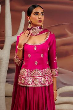 Buy Pink Kurta Opada Silk Embroidery Gota Scoop Ombre Lehenga Set For Women by Adi By Aditya Khandelwl Online at Aza Fashions. Shaded Lehenga, Ombre Lehenga, Hem Embroidery, Lehenga Pattern, Pink Kurta, Short Kurta, Embroidered Dupatta, Silk Embroidery, Sequin Beading