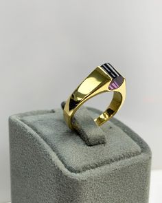 Amethyst Men Ring, Man Pinky Ring, Cylinder Genuine Gemstone, Stylish Gold Silver Ring, Handmade Jewelry, Best Gift for Him ◎ Details ◎ ○ Material 14K Solid Gold or 925 Sterling Silver Weight of Ring : approx 7.00 gr Height of Ring : approx 6.15 mm Width of Band : approx 6.80 mm ○ Upgrade to Solid 18K Gold, please click the link below: https://www.etsy.com/listing/962826004 ○ Gemstone Natural Amethyst Stone approx. 6.80 mm x 6 mm approx. 1 ct Made to Order HANDMADE ITEM ○ For Men Collection : ht Modern Multi-stone Rings, Modernist Jewelry With Polished Finish For Promise Ring, Modernist Rings With Polished Finish For Anniversary, Modernist Ring With Polished Finish For Anniversary, Modernist Polished Finish Ring For Anniversary, Modern 14k Gold Collectible Jewelry, Gold Amethyst Art Deco Ring, Art Deco Gold Amethyst Ring, Gold Art Deco Amethyst Ring