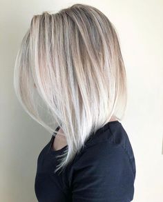 Blonde Bob Wig, White Blonde Hair, Latest Short Haircuts, Short Haircuts For Women, Brunette Balayage Hair, Latest Short Hairstyles, Brown Blonde Hair, Haircuts For Women, Shoulder Length Hair