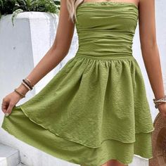 This Is Shein, Never Worn, No Tags. This Is A Size 12 Xl. Color: Olive Green Style: Boho Pattern Type: Plain Details: Tiered Layer, Ruched Neckline: Strapless Type: A Line Sleeve Length: Sleeveless Waist Line: High Waist Hem Shaped: Layered/Tiered Length: Short Fit Type: Regular Fit Fabric: Non-Stretch Material: Woven Fabric Composition: 100% Polyester Care Instructions: Machine Wash Or Professional Dry Clean Sheer: No Brunch Sundress With Ruched Detail, Ruched Strapless Sundress For Brunch, Casual Ruched Strapless Dress For Day Out, Sundress With Ruched Detail For Brunch, Green Strapless Casual Mini Dress, Ruched Mini Dress For Vacation, Casual Solid Strapless Dress, Casual Strapless Ruffled Dress For Vacation, Casual Strapless Dress With Ruffles For Vacation