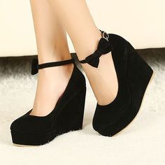 Kasut Tumit Tinggi, Pinterest Cute, Hak Tinggi, Afrikaanse Mode, Shoe Ideas, Prom Heels, Ankle Strap Wedges, Wedge Pumps, Ankle Strap Pumps