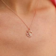 Rose Swan Necklace 925 Sterling Silver Handmade Swan - Etsy Turkey Elegant Pendant Necklace, Silver Pendant Ideas, Silver Pendent Designs, Chain Pendant Designs, Gold Pendant Designs, Pendent Design, Swan Jewelry, Swan Pendant, Necklace Pendent